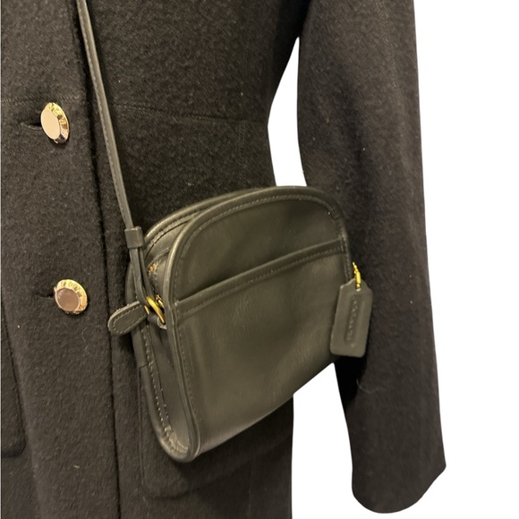 DKNY Black Boiled Wool Knit
Four Pocket Longer Duster
Sweater Jacket 2 ,NEW $169 - Picture 8 of 11